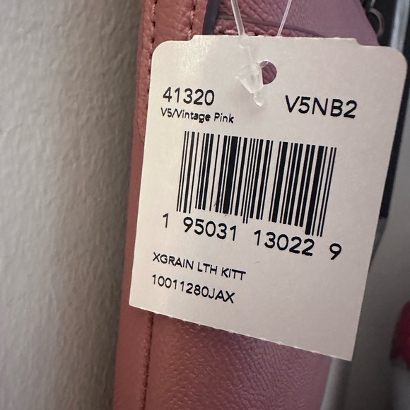 Coach Kitt Messenger Crossbody Bag in Color Vintage Pink with Gunmetal Hardware - Picture 7 of 8